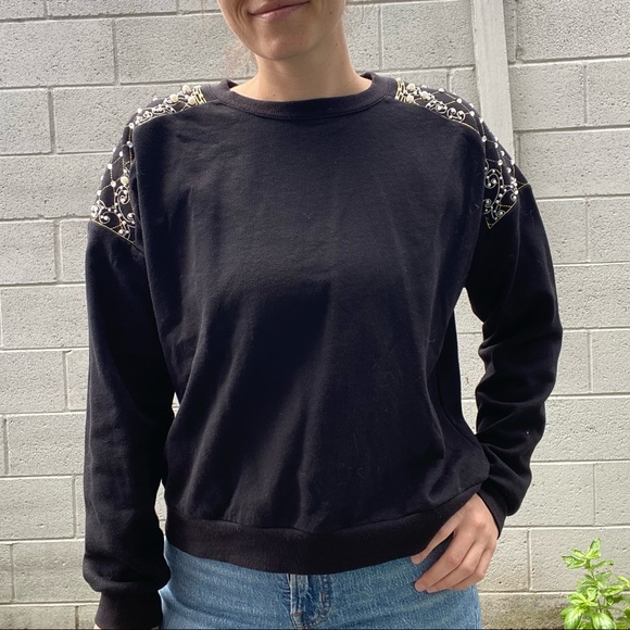 Forever21 Fancy Sweatshirt - Picture 3 of 6